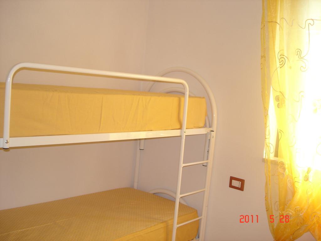 Hotel Funno Delle Noci Peschici Habitación foto